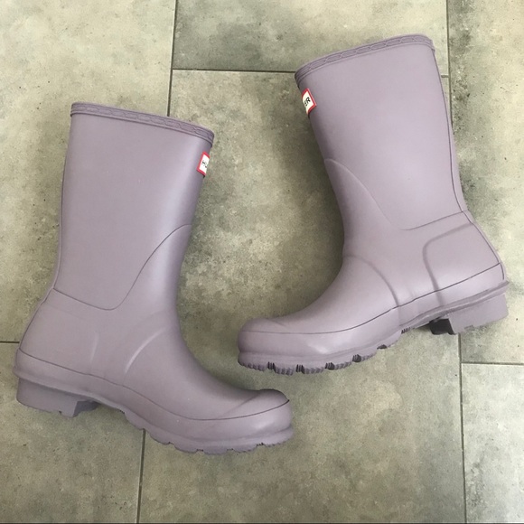 NEW Hunter original short lavender rain boots! - Picture 3 of 7